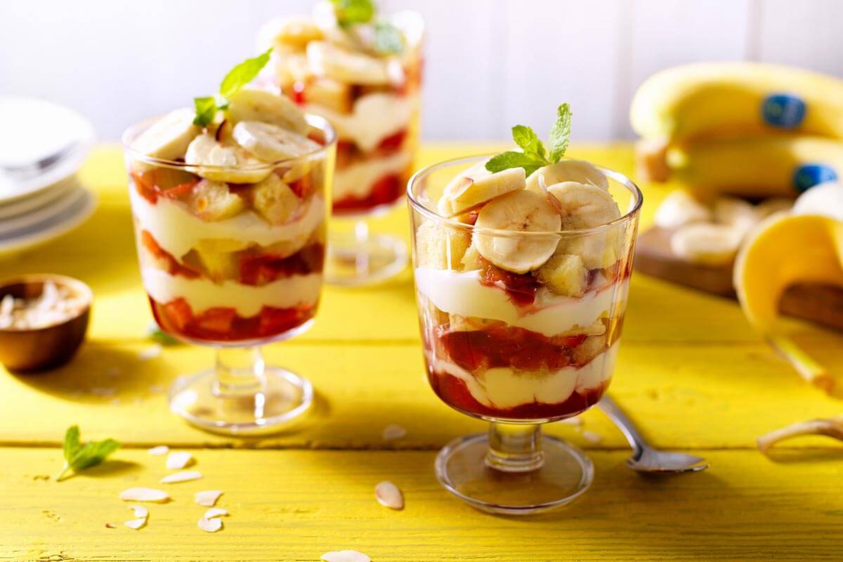 Bester Erdbeer-Bananen-Trifle