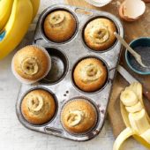 Zitronen-Chia-Mohn-Muffins mit Chiquita Bananen und Honigglasur