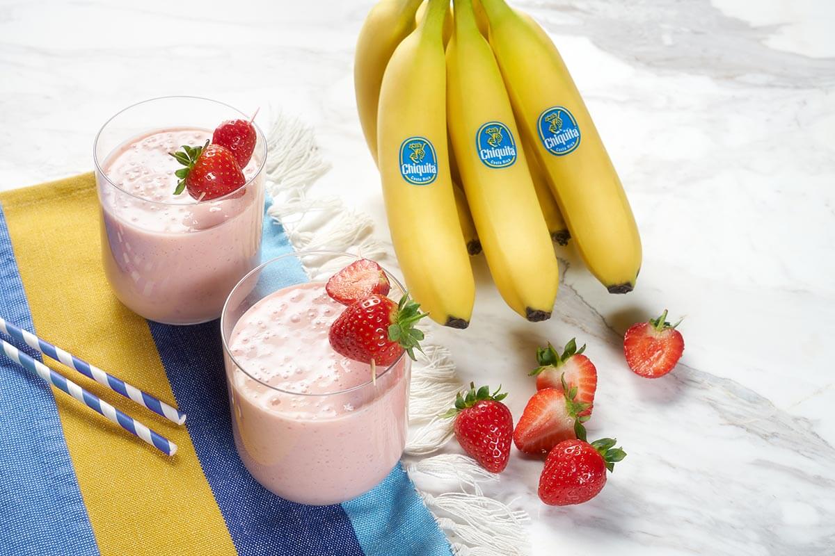 Schneller Erdbeer-Smoothie mit Chiquita Bananen