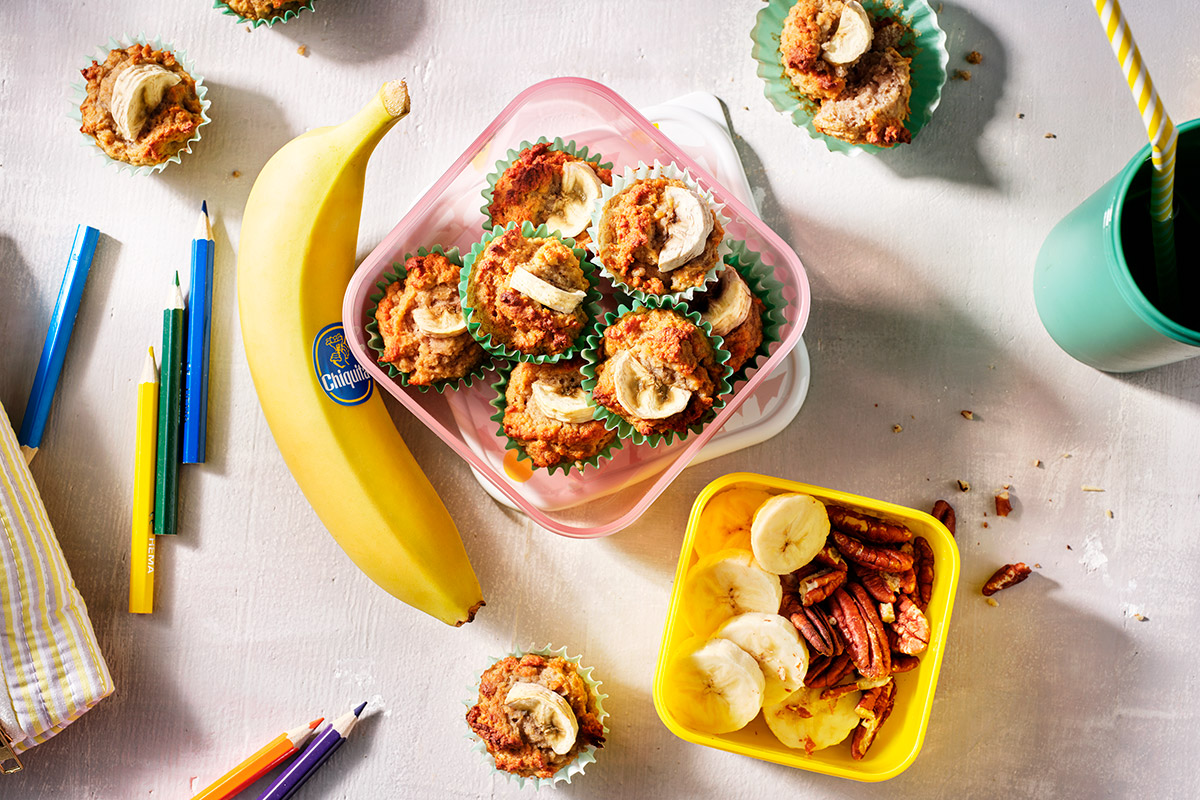 Gesunde Mini-Muffins mit Joghurt und Bananen